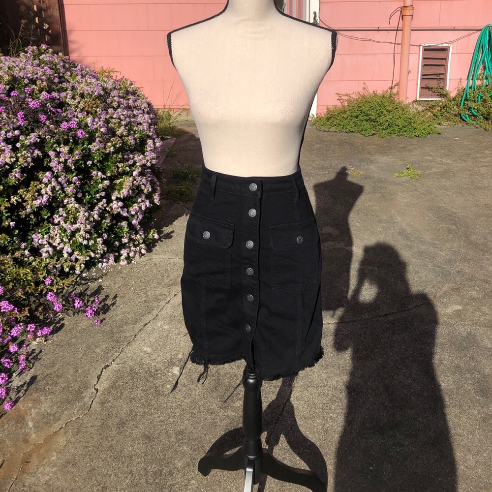Soft denim raw hem skirt snap buttons w pockets ax